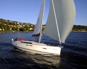 A Sun Odyssey 409 sailing yacht available for flotilla sailing holidays and bareboat charter from Greek Sails in Poros, Greece. Image courtesey & with permission of Chantiers Jeanneau S.A.
