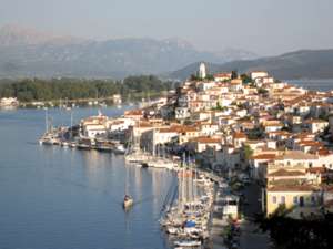 Enjoy beautiful & unspoilt anchorages as you explore the Greek islands on a flotilla holiday or bareboat yacht charter with Greek Sails